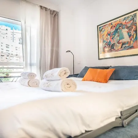 Lejlighed Stylish Retreat By Rems *